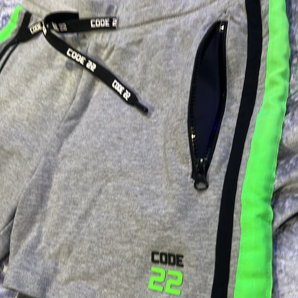 NWT code 22 large short shorts - Picture 3 of 4